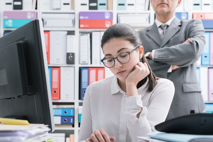 ¿Qué es el micromanagement y cómo evitarlo en tu empresa? 42