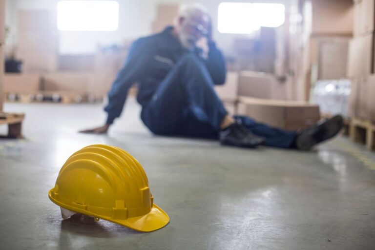 Cómo tramitar bajas por accidente laboral